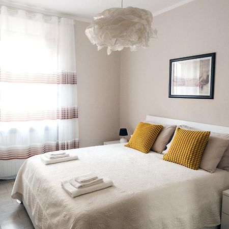 Casa Alice Lucca Centro Apartment Екстериор снимка